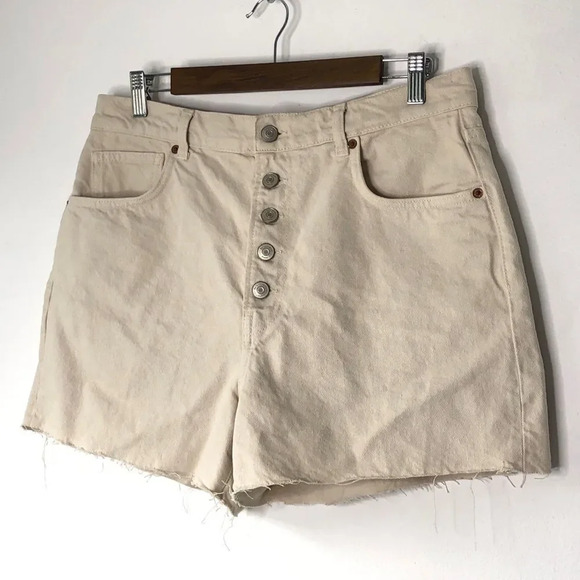 Reformation Amy Button Fly High Rise Cutoff Denim Shorts in Bone - Picture 2 of 8